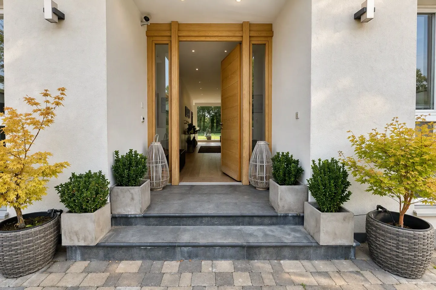 Luxury Villa in Coppet - Photo 15 of 16