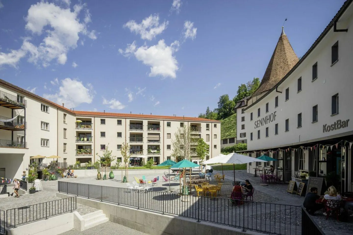 Geräumige Wohnung im Sennhof - Foto 1 von 4
