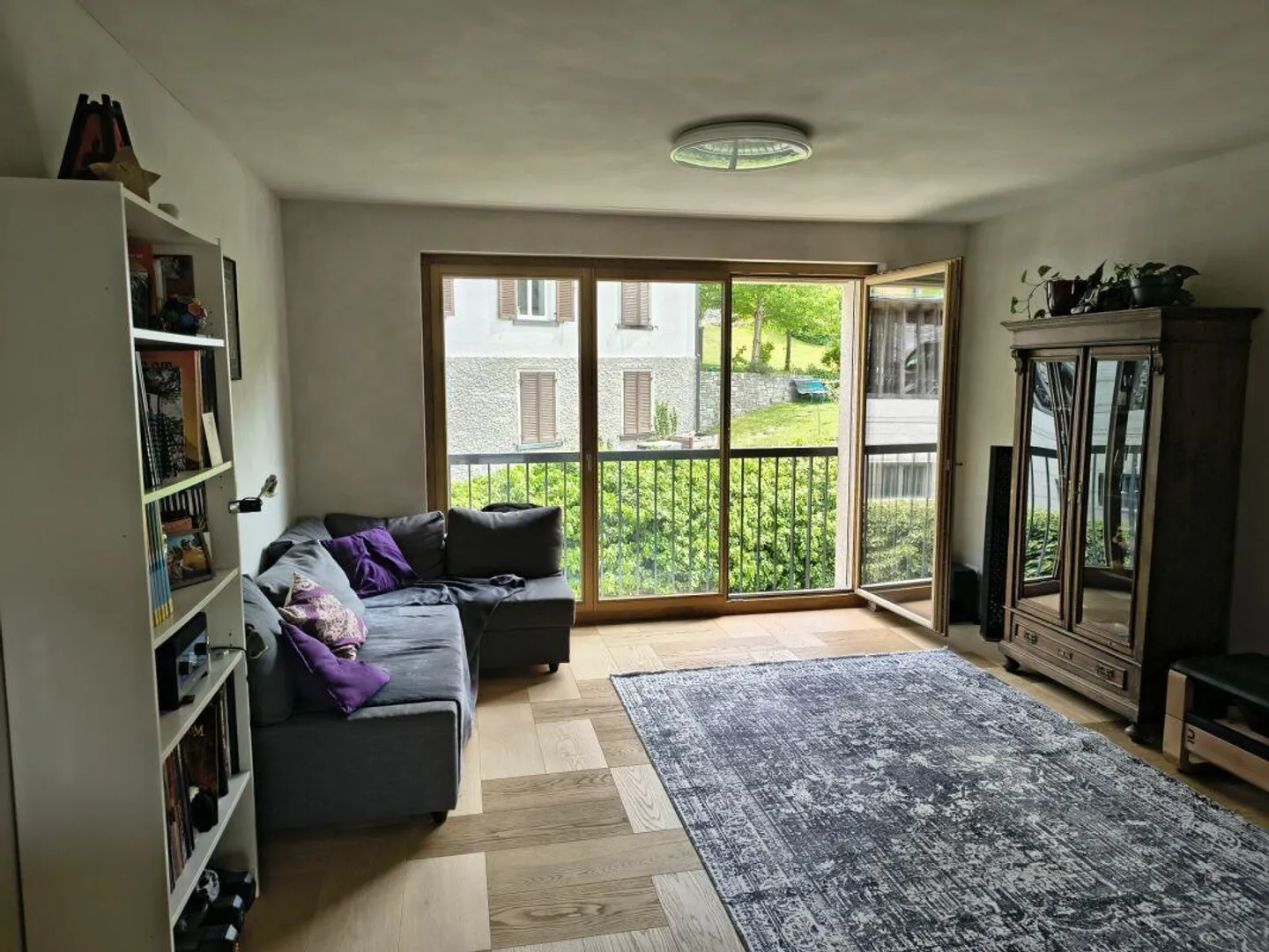 Geräumige Wohnung im Sennhof - Foto 2 von 4