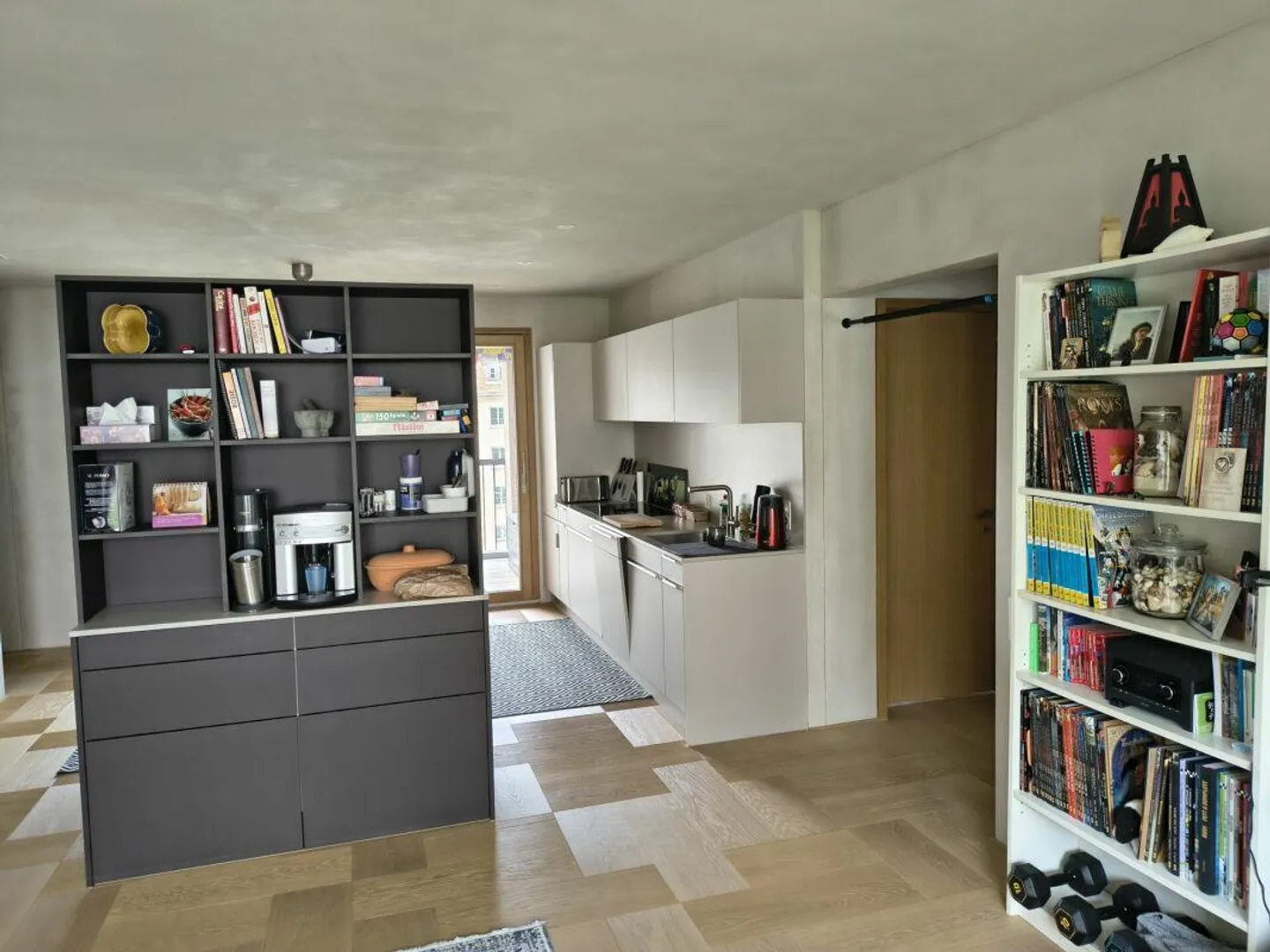 Geräumige Wohnung im Sennhof - Foto 3 von 4
