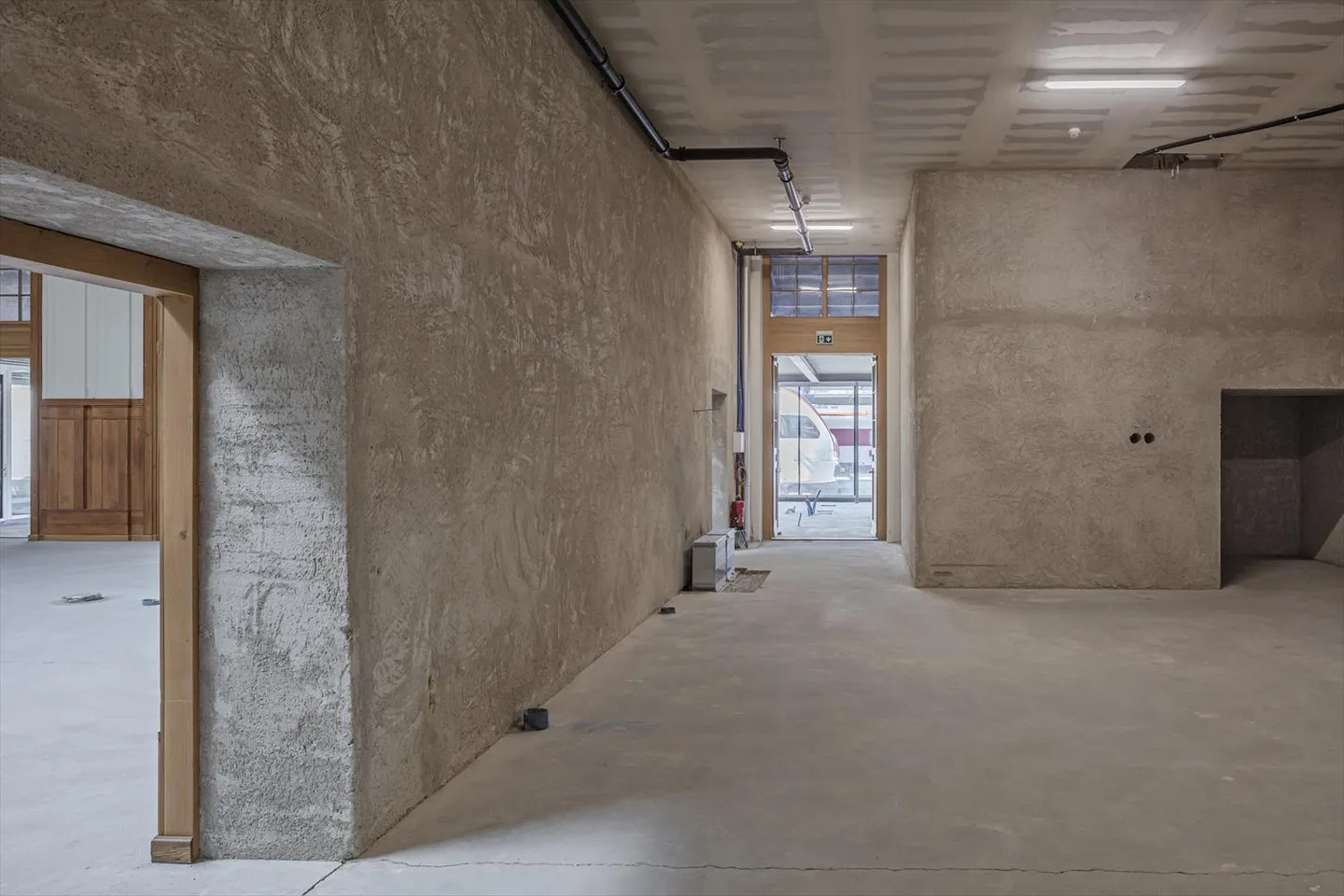 Commerce - Photo 3 of 3