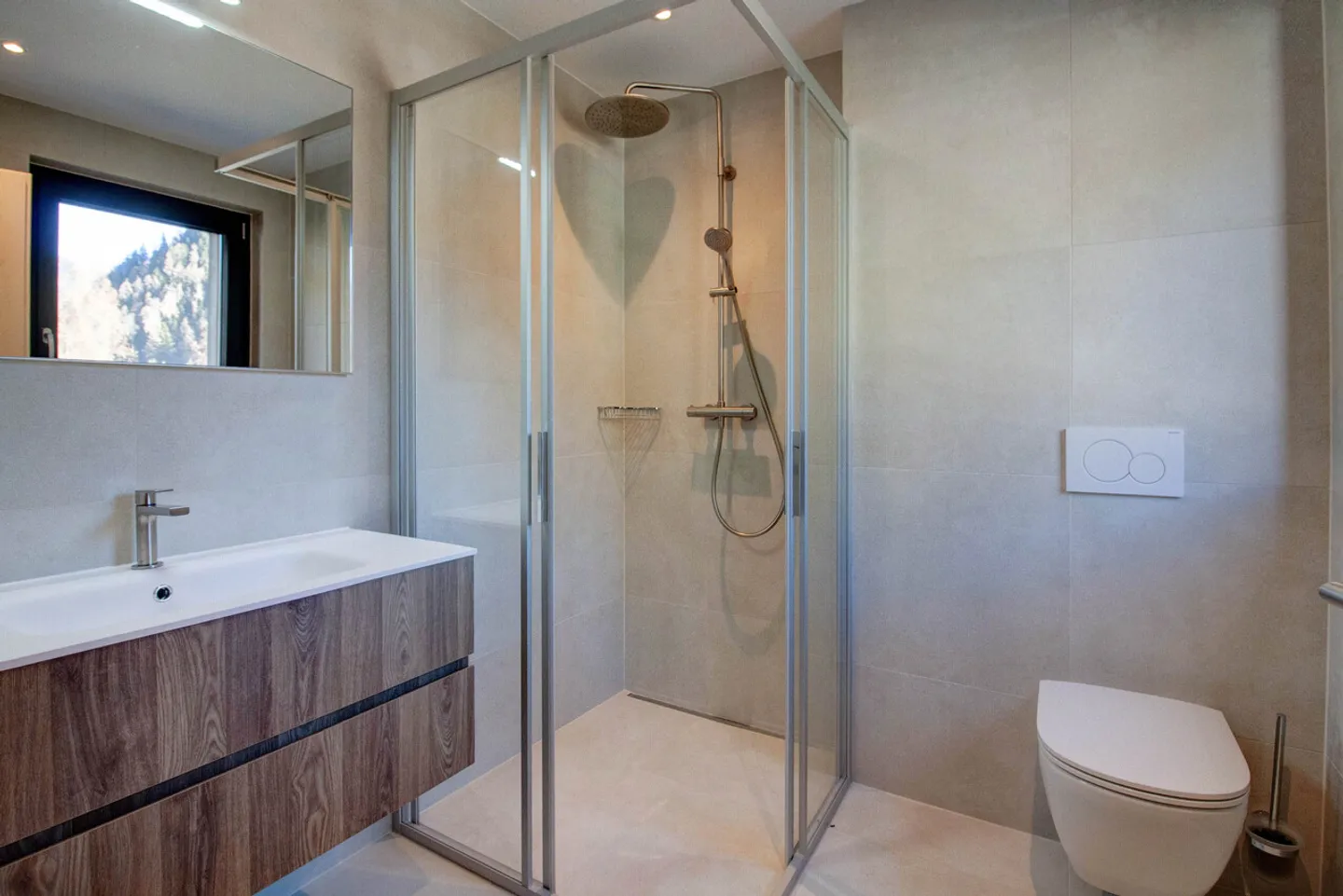 Attique à louer - Photo 7 sur 13