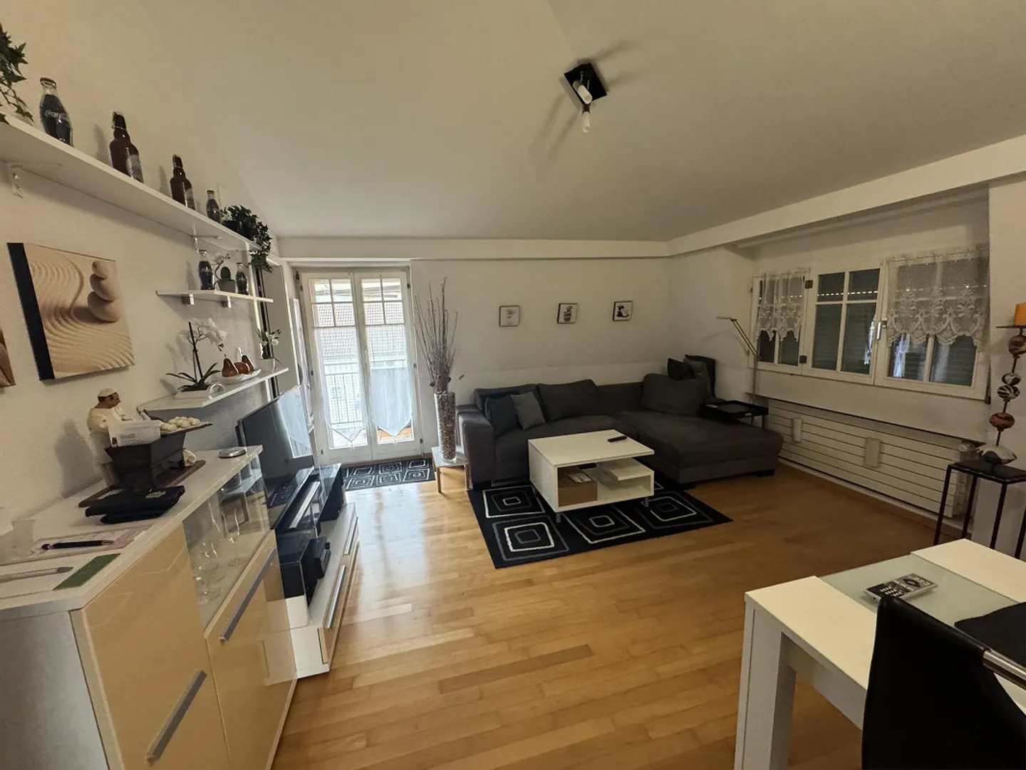 Attic apartment with a feel-good character in a central location - Photo 5 of 9