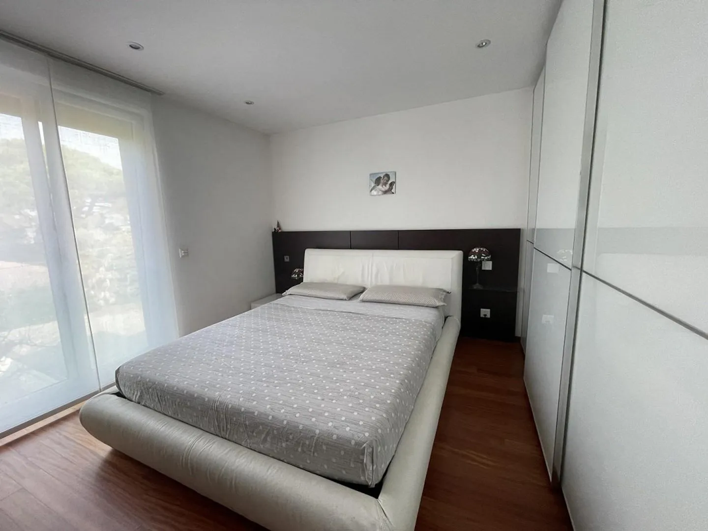 MODERN 2.5 APARTMENT WITH LARGE TERRACE AND PARKING - Photo 6 of 13