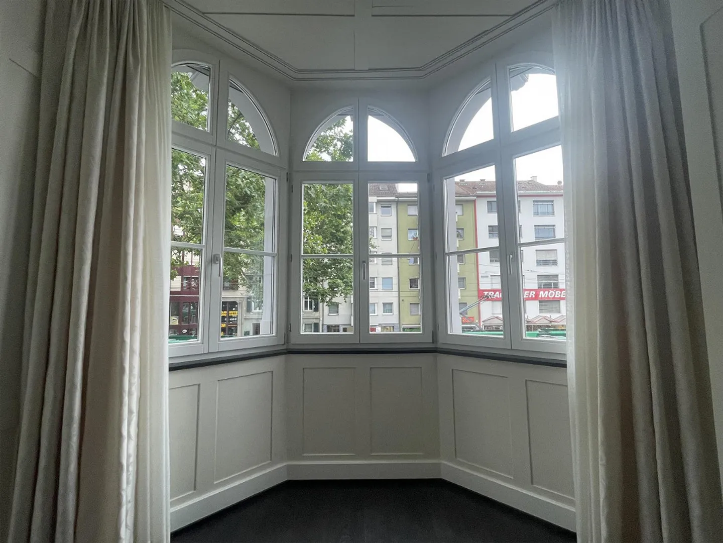 Charmantes Basler Stadthaus mit Terrassen - Foto 6 von 15