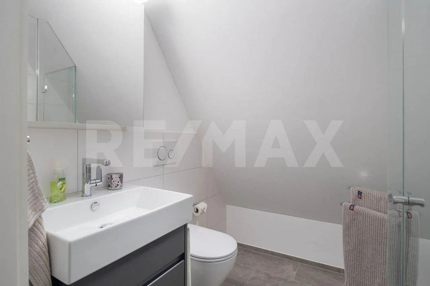 Appartamento Attico di Lusso con Terrazza - Foto 6 di 13