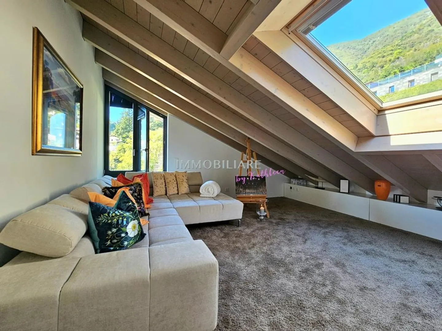 Modern villa with wonderful lake view, pool and sustainable technology - Photo 12 of 18