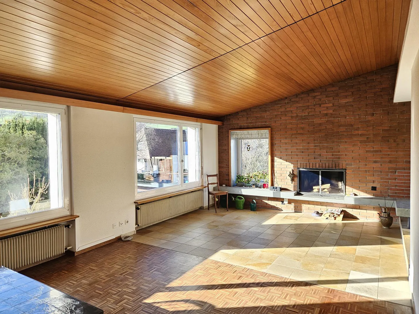 Charmantes Einfamilienhaus mit Garten - Foto 3 von 12