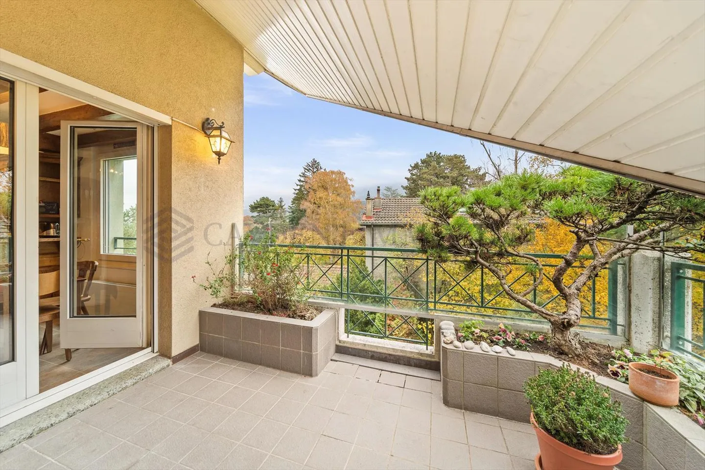 Incantevole duplex di 7 stanze all'ultimo piano - Foto 3 di 6