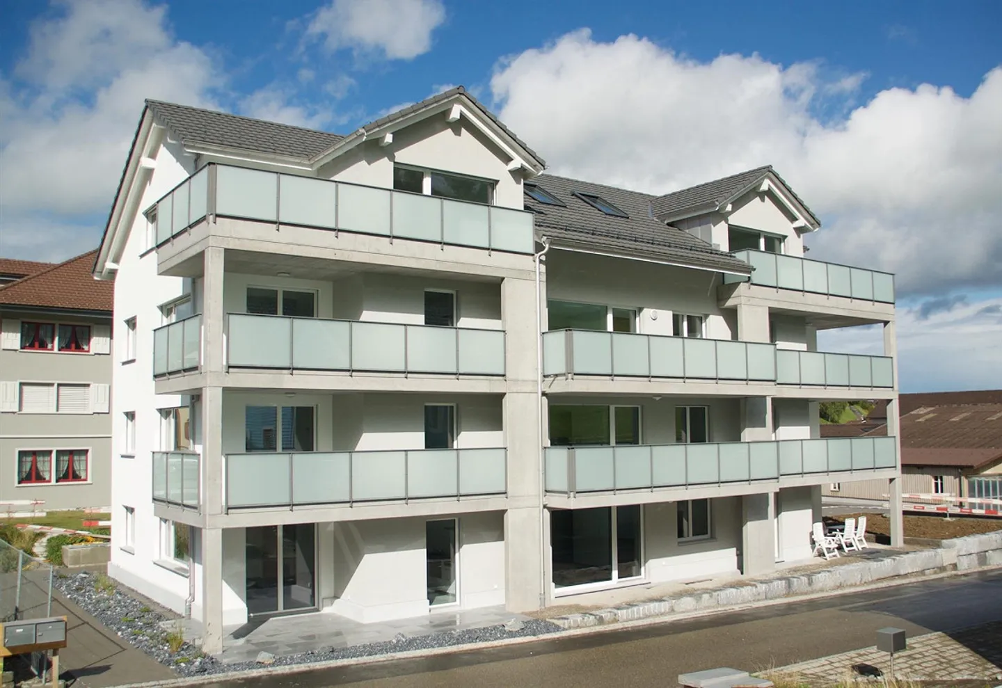 1.5 Room Apartment - Photo 1 of 6