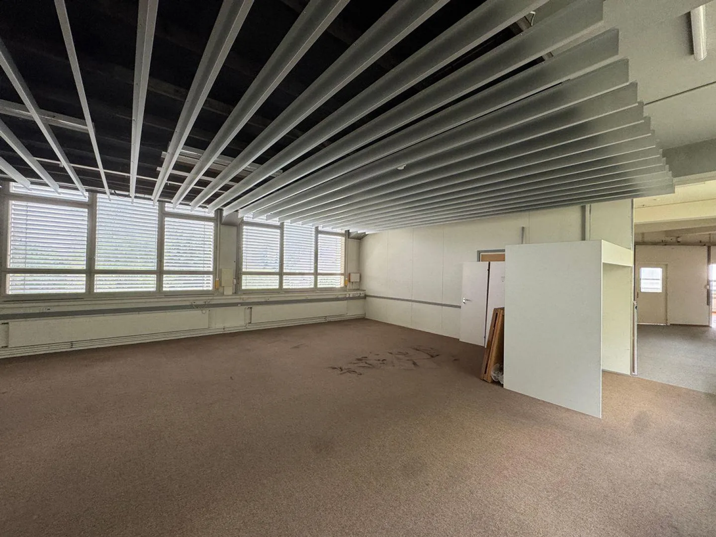 Commercial/Office Space for Rent in Solothurn - Photo 2 of 10