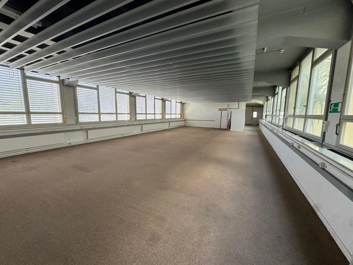 Commercial/Office Space for Rent in Solothurn - Photo 8 of 10