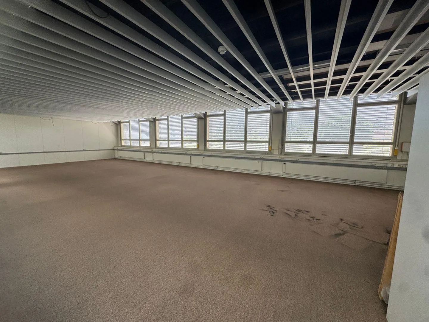 Commercial/Office Space for Rent in Solothurn - Photo 10 of 10