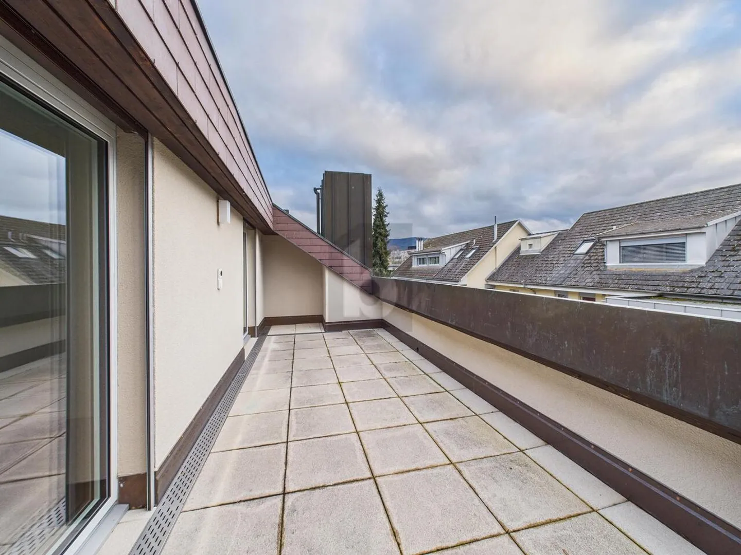 Charming Attic Apartment in Reinach - Photo 4 of 6