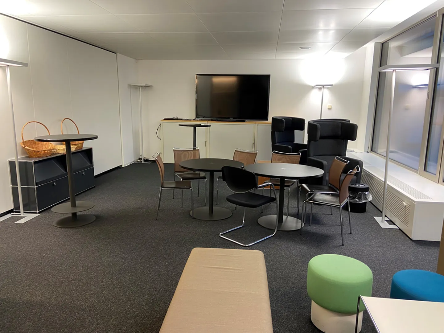 Espace de bureau représentatif à louer - Photo 11 sur 12