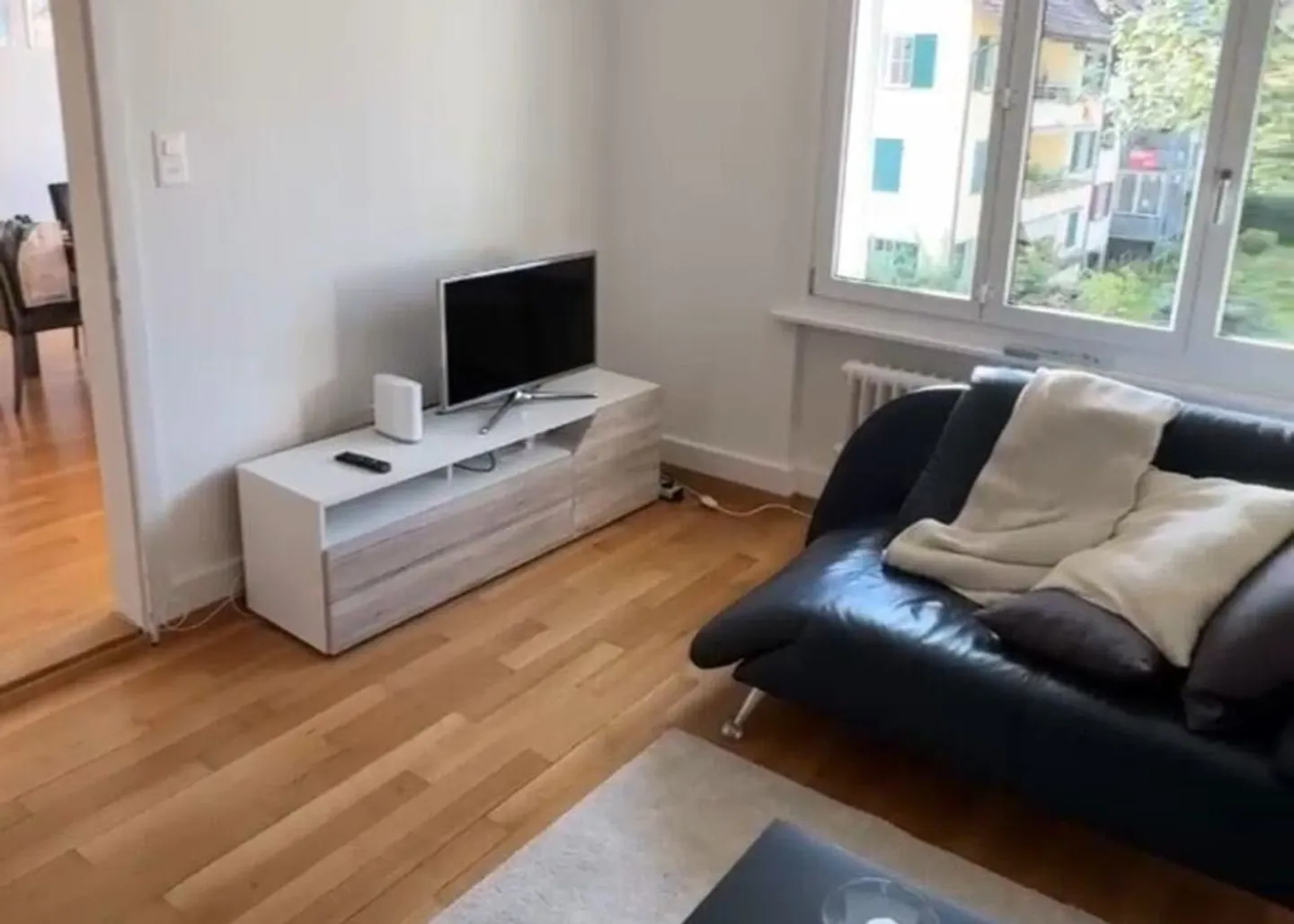 Cozy Apartment with Garden - Photo 1 of 6