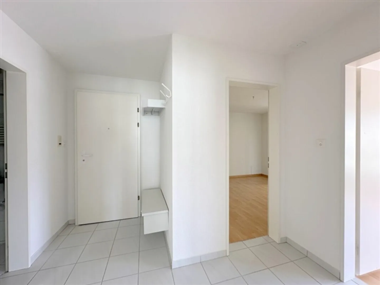 «Schöne 3 Zimmerwohnung mit grossem Wintergarten» - Foto 5 von 11