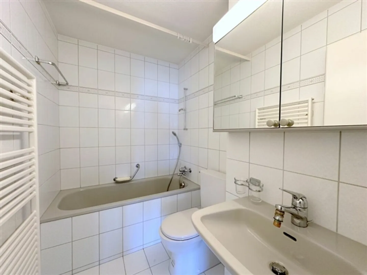 «Schöne 3 Zimmerwohnung mit grossem Wintergarten» - Foto 8 von 11