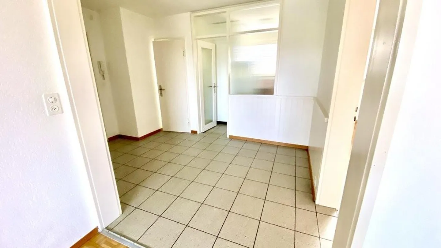 Appartamento affascinante 3.5 locali con vista! - Foto 5 di 10