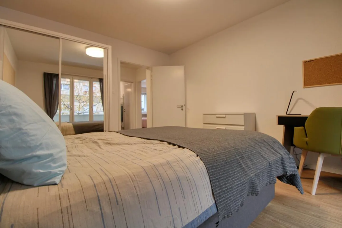 Furnished shared room in Basel - Photo 4 of 16