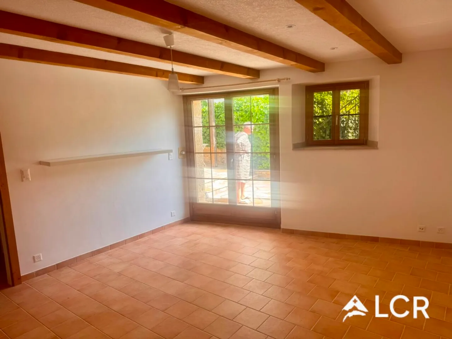 For rent - 3.5 room apartment with terrace in a character building - Photo 2 of 13