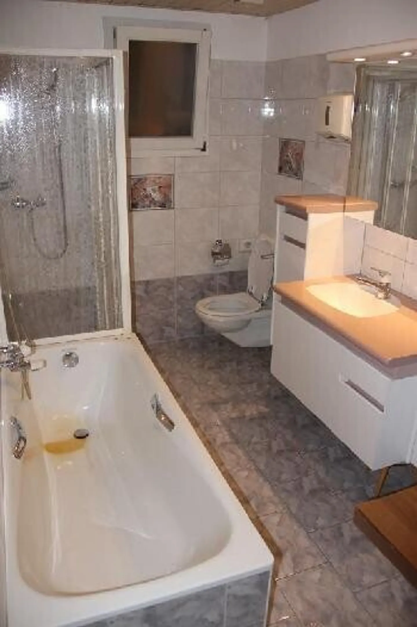 Restaurant with Apartment in Nivo - Photo 10 of 13