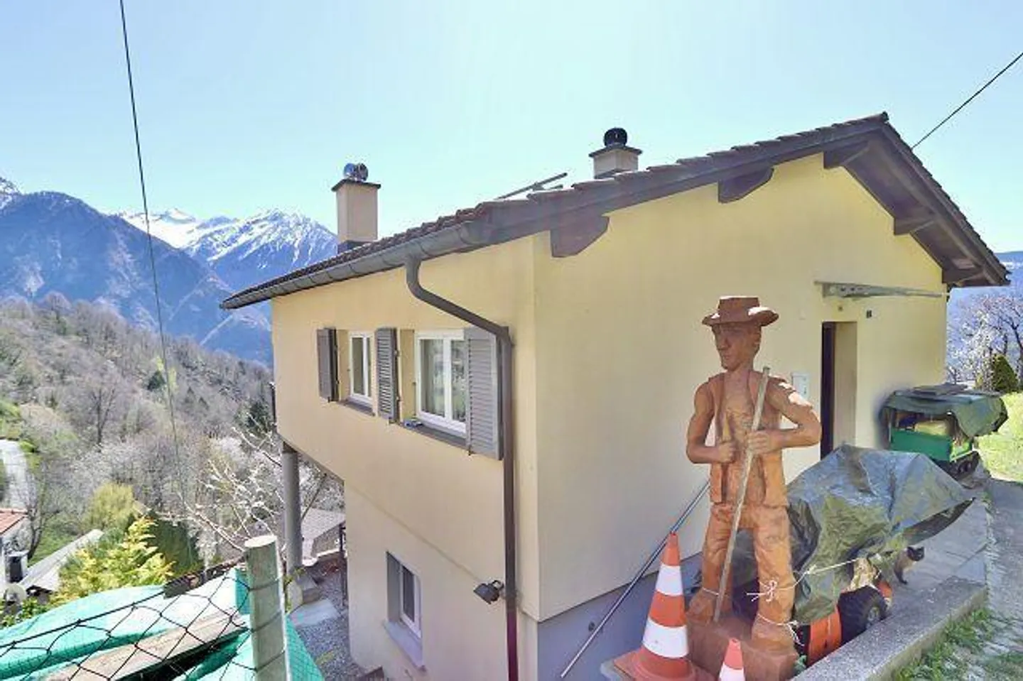 Casa di 3 1/2 locali in posizione molto tranquilla, soleggiata e panoramica - Foto 1 di 27
