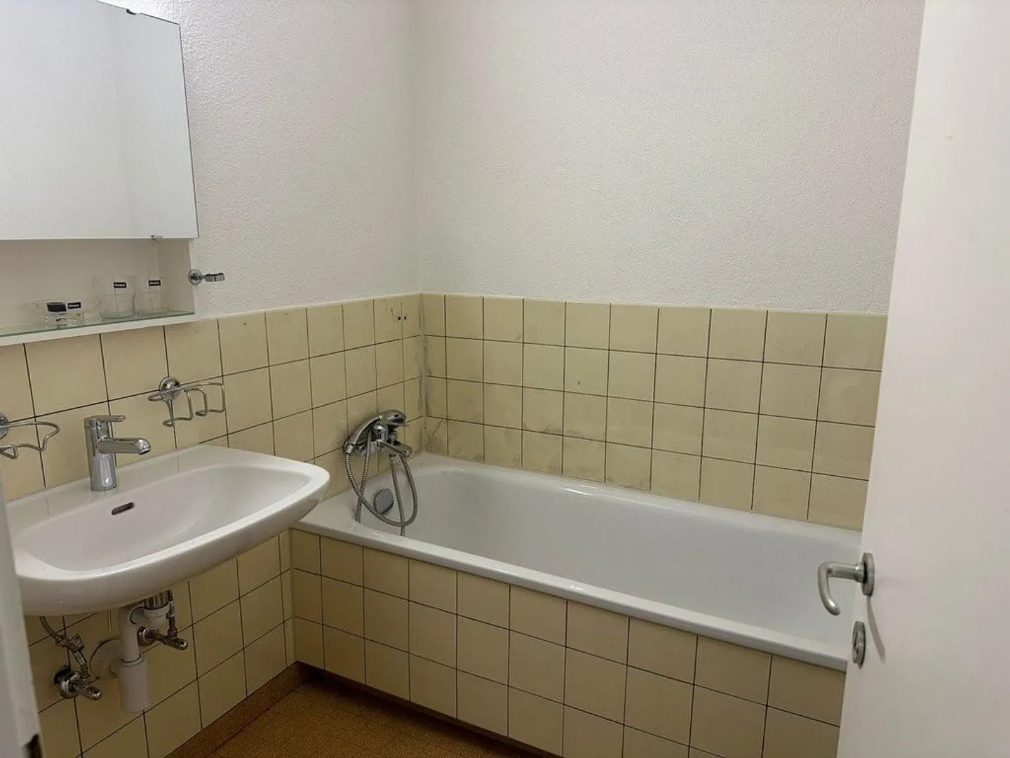 Appartement 3 pièces au bord du lac de Zurich à Thalwil - Photo 4 sur 9