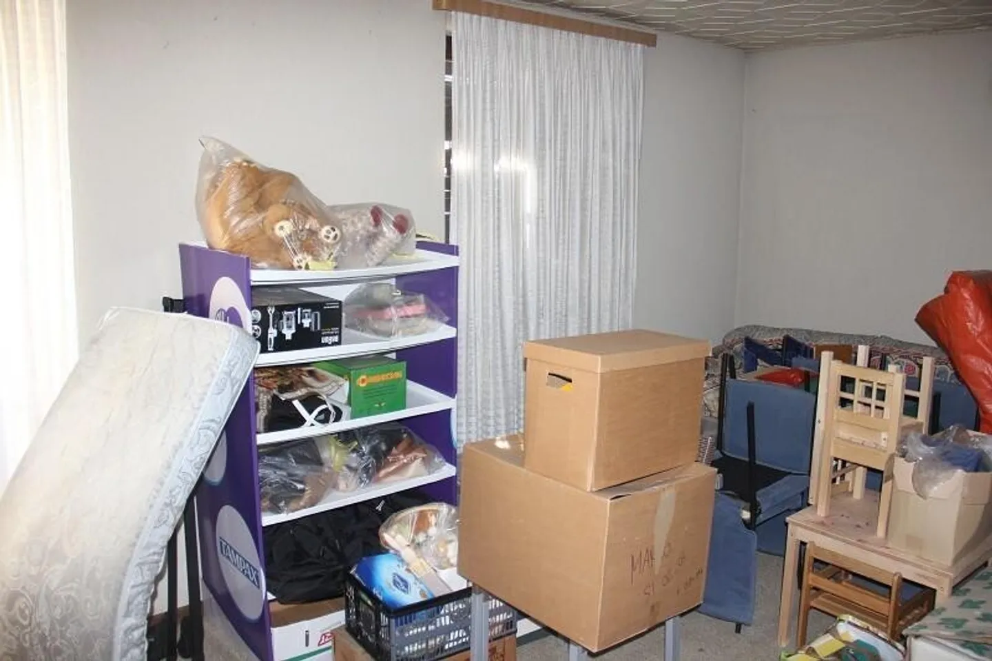 Restaurant with Apartment in Nivo - Photo 12 of 13