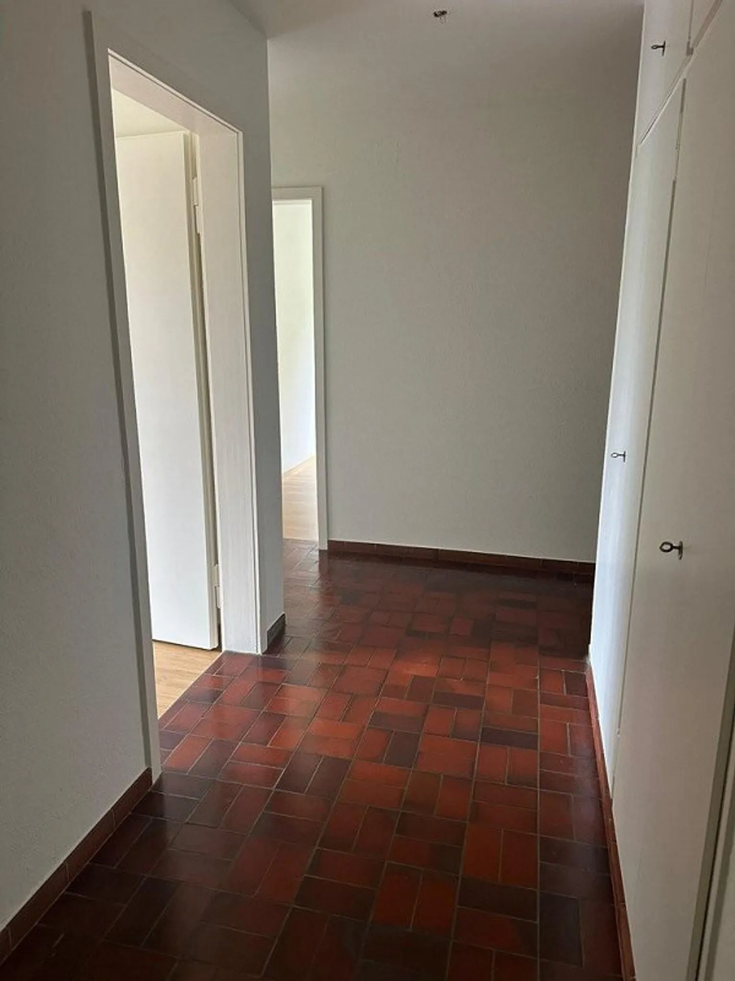 Appartement 3 pièces au bord du lac de Zurich à Thalwil - Photo 8 sur 9