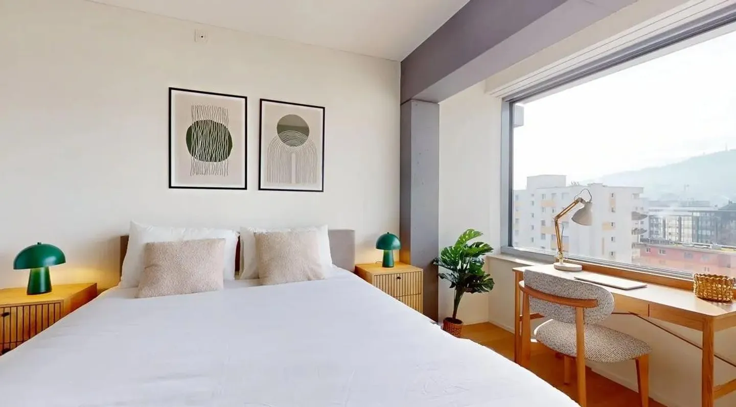 2.5-Room Apartment PREMIUM, furnished NEW Alto Tower! - Photo 1 of 6