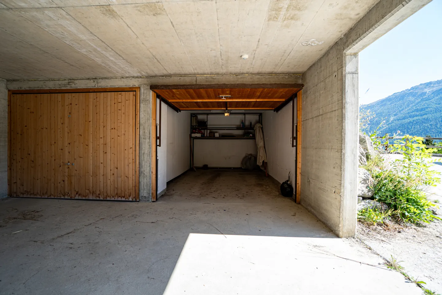 Affascinante chalet con due appartamenti - 5.5 e 2.5 stanze - Foto 31 di 32