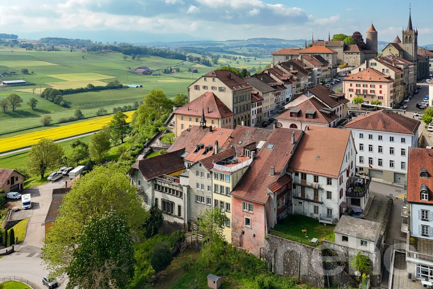 Schönes Rentengebäude zum Wiedererfinden im historischen Zentrum - Foto 2 von 13
