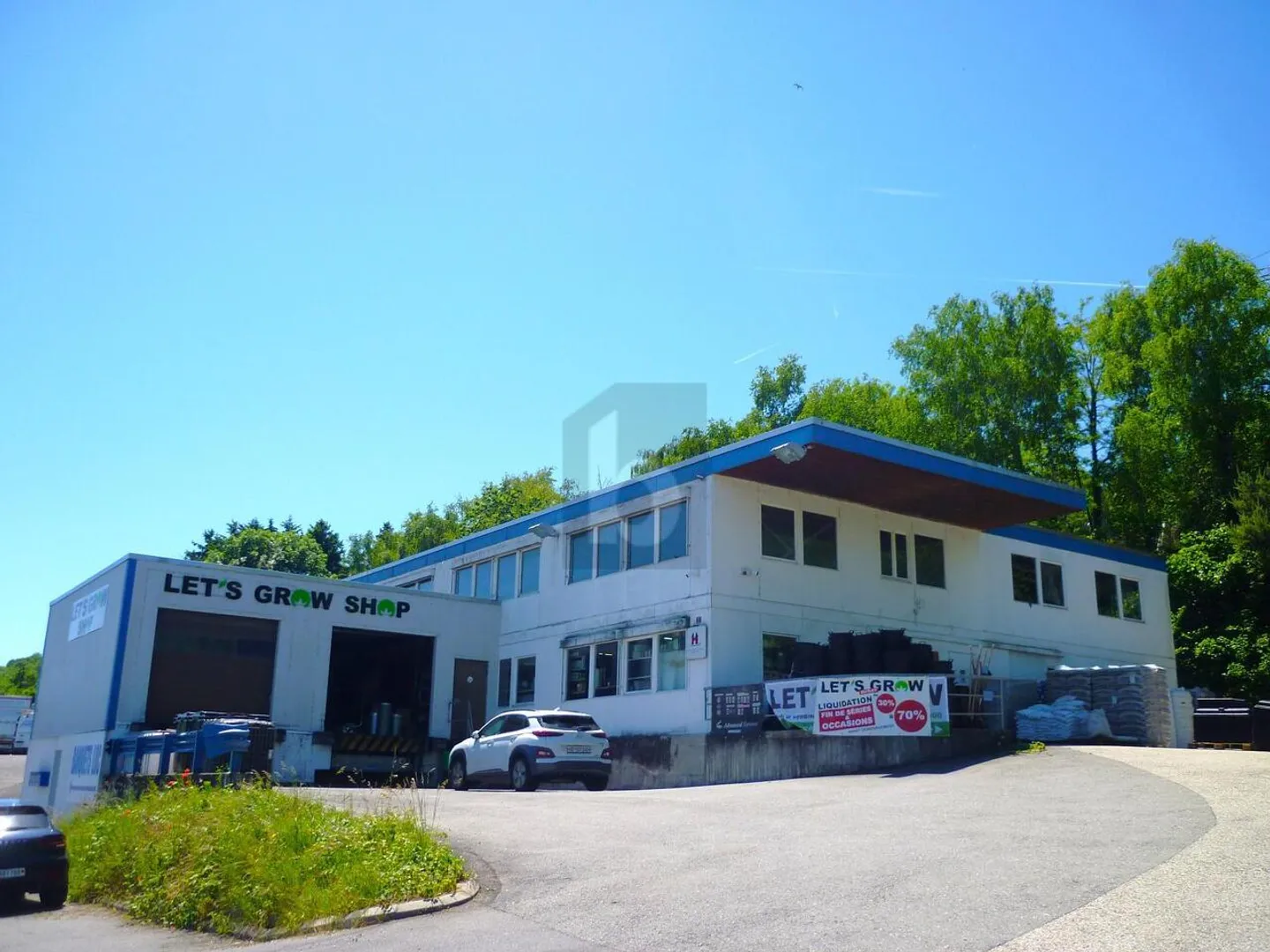 Geräumiger Gewerberaum - Foto 1 von 6