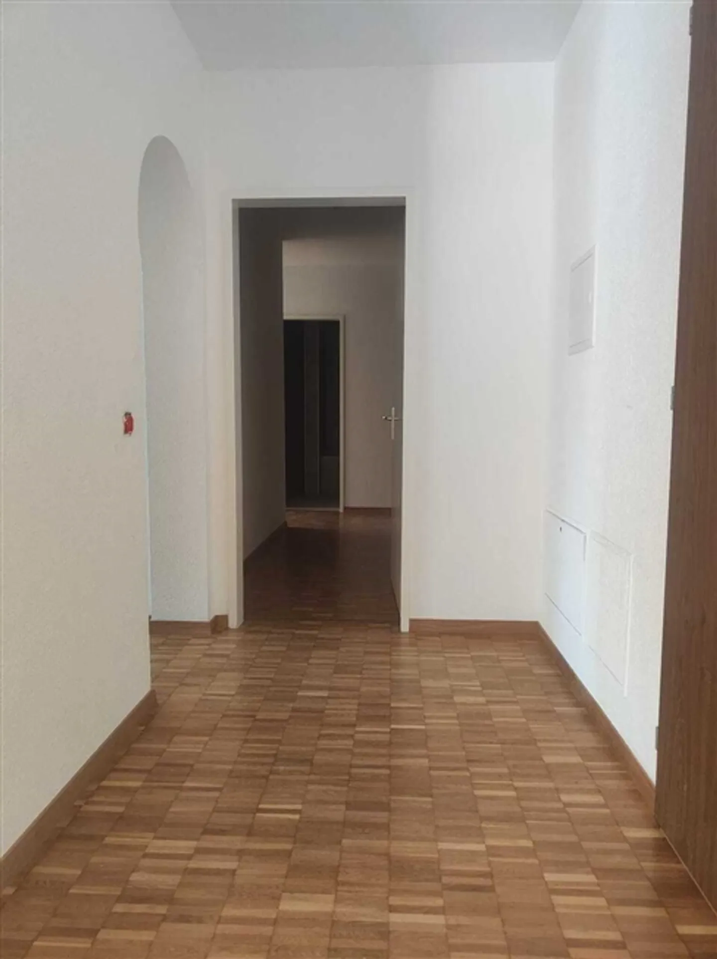 «4.5-Zimmer-Wohnung zu vermieten in ruhiger Lage von Ascona» - Foto 8 von 16