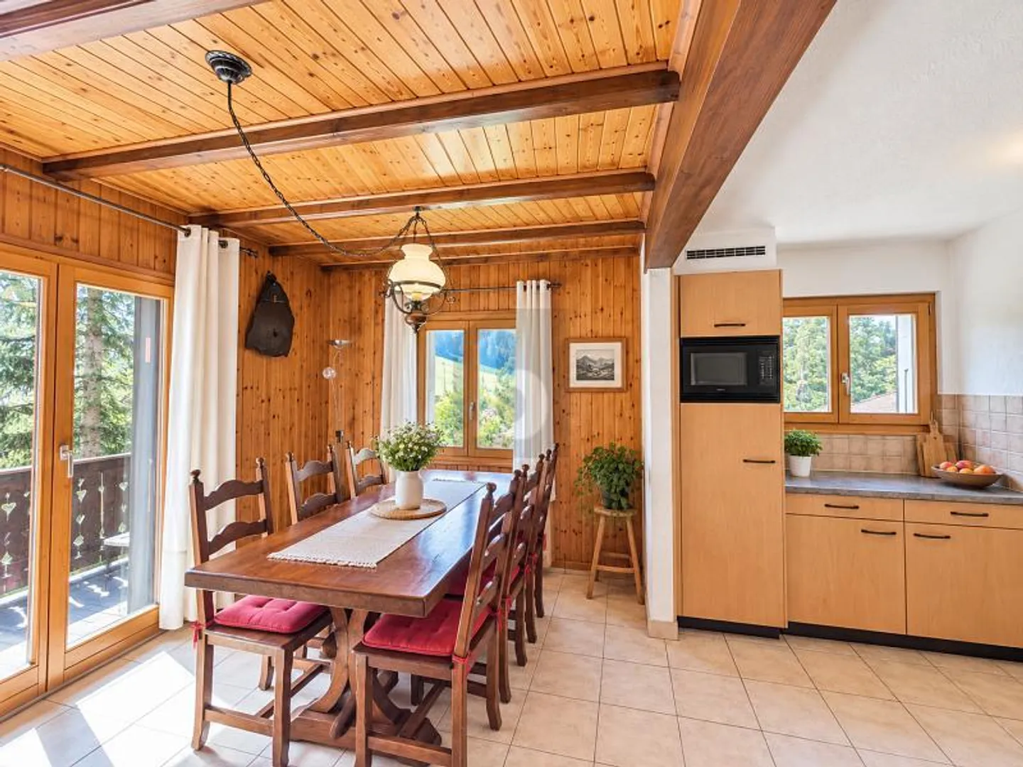 MAGNIFICENT WITH SAUNA - Photo 3 of 6