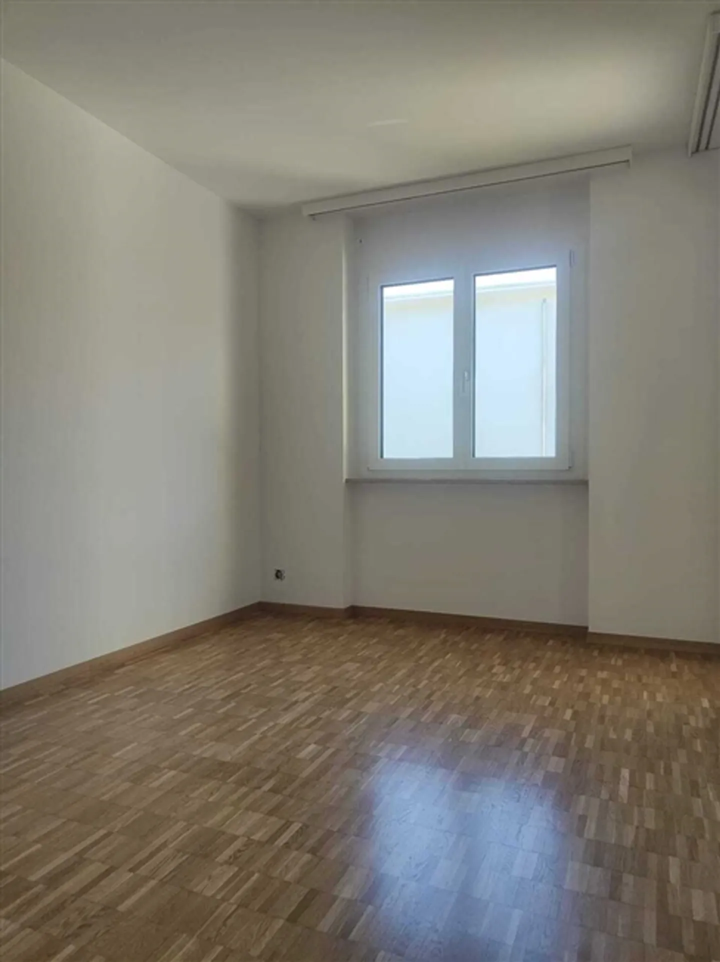 «4.5-Zimmer-Wohnung zu vermieten in ruhiger Lage von Ascona» - Foto 14 von 16