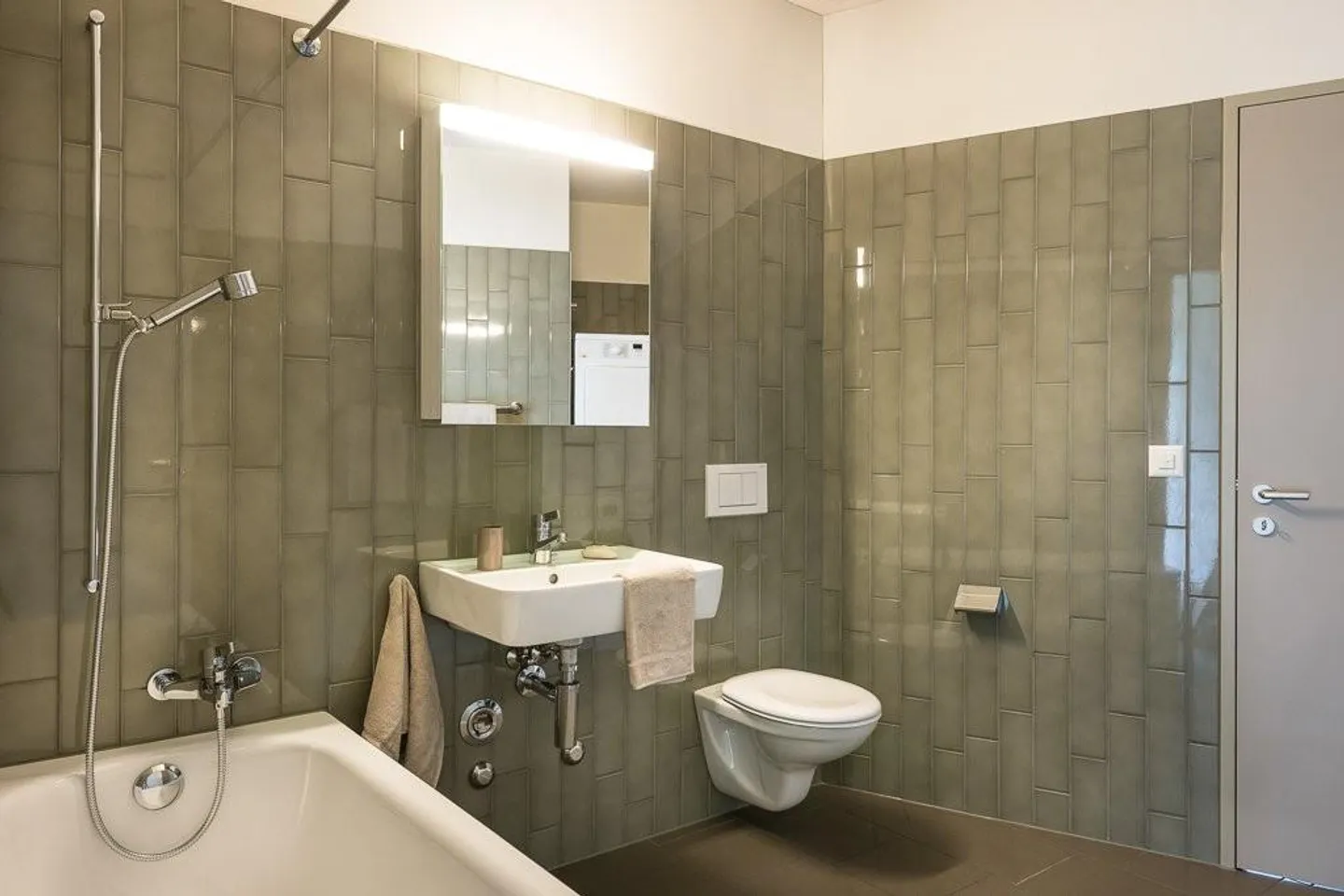 Moderne 2.5-Zimmerwohnung - Foto 5 von 6