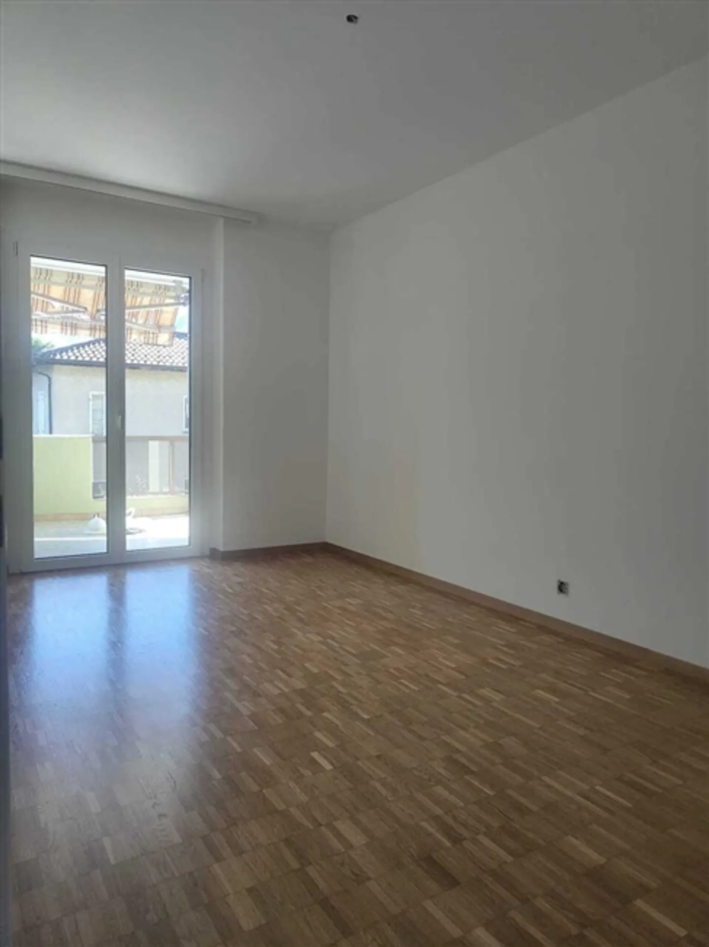 «4.5-Zimmer-Wohnung zu vermieten in ruhiger Lage von Ascona» - Foto 15 von 16