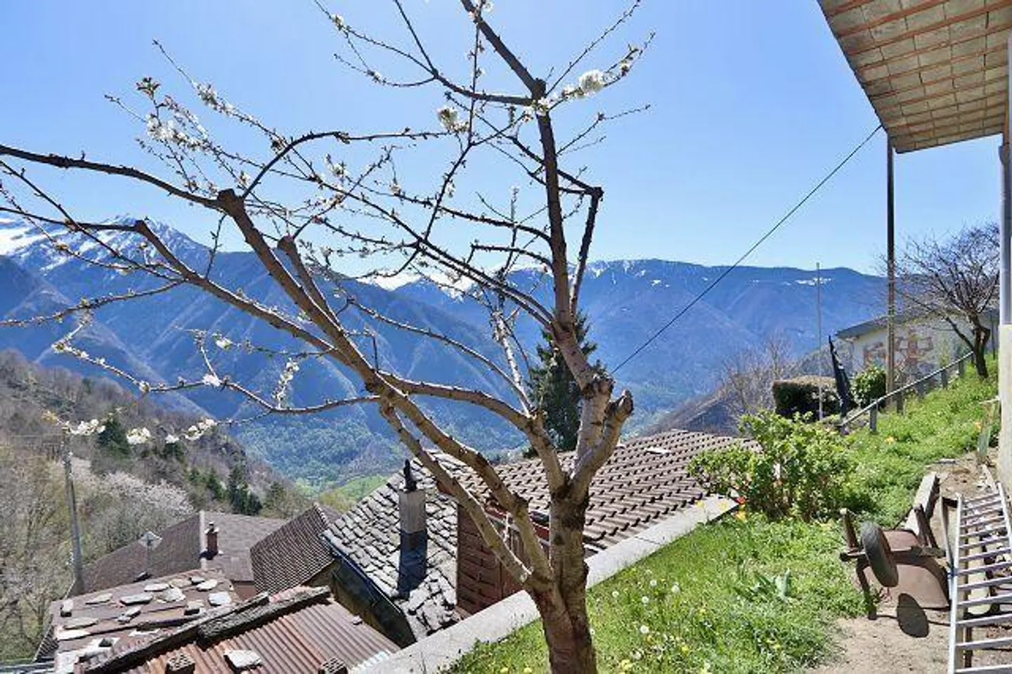 Casa di 3 1/2 locali in posizione molto tranquilla, soleggiata e panoramica - Foto 20 di 27