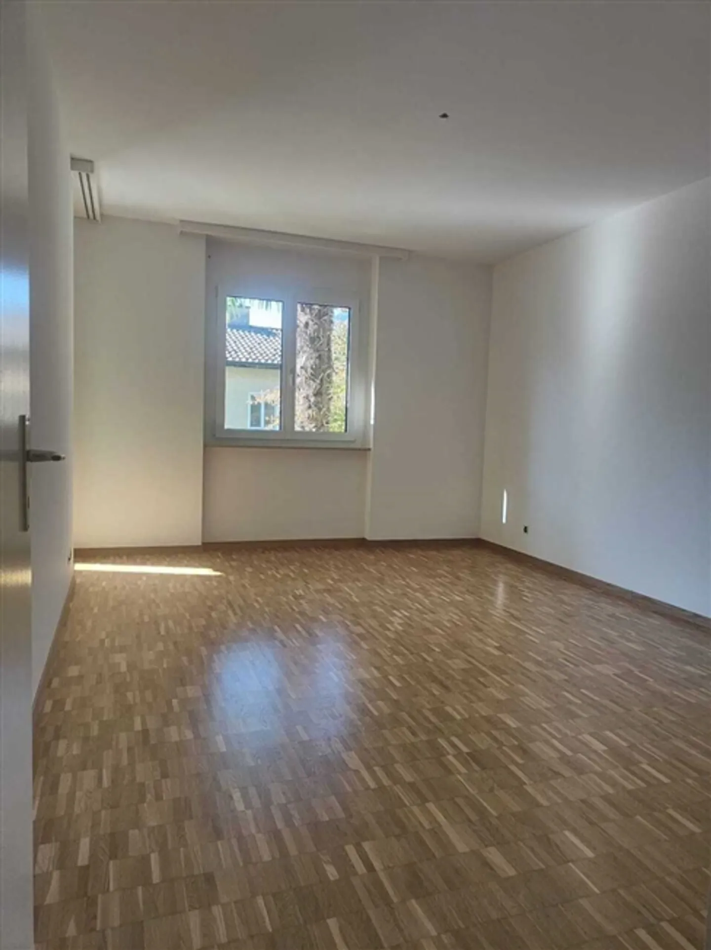 «4.5-Zimmer-Wohnung zu vermieten in ruhiger Lage von Ascona» - Foto 16 von 16
