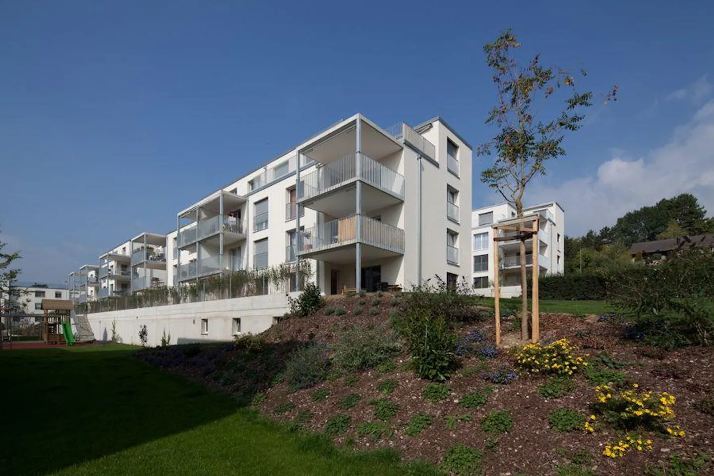 Free parking spaces for rent! - Photo 1 of 1