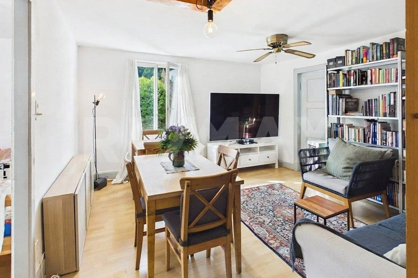Charming 4-Room Apartment with Spacious Attic – Meierhof Quarter - Photo 1 of 10