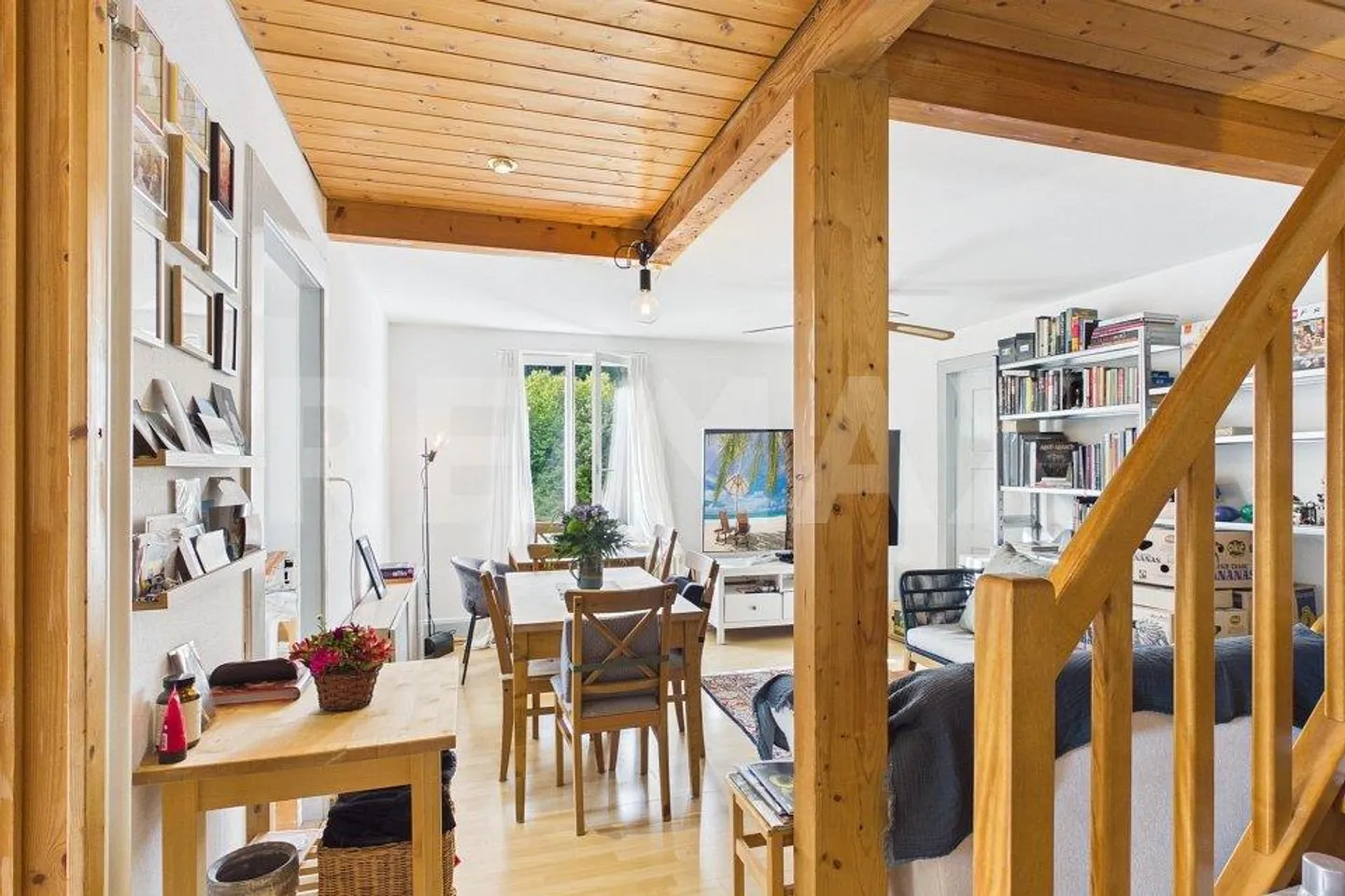 Charming 4-Room Apartment with Spacious Attic – Meierhof Quarter - Photo 4 of 10