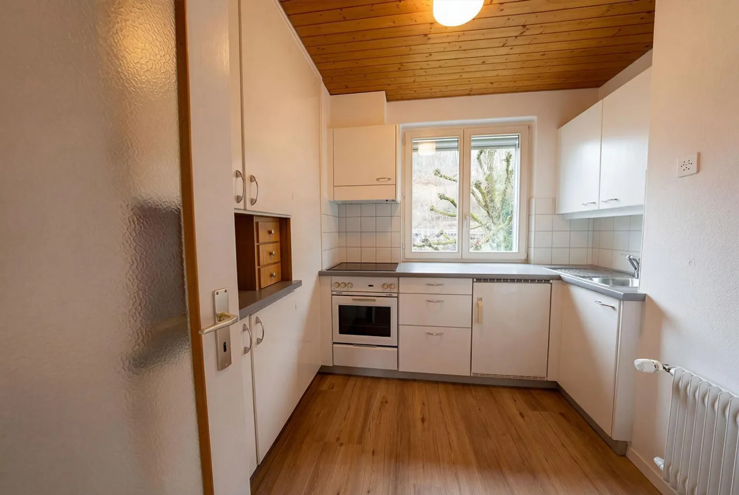 Beautiful 3-room apartment in Ostermundigen - Photo 3 of 11