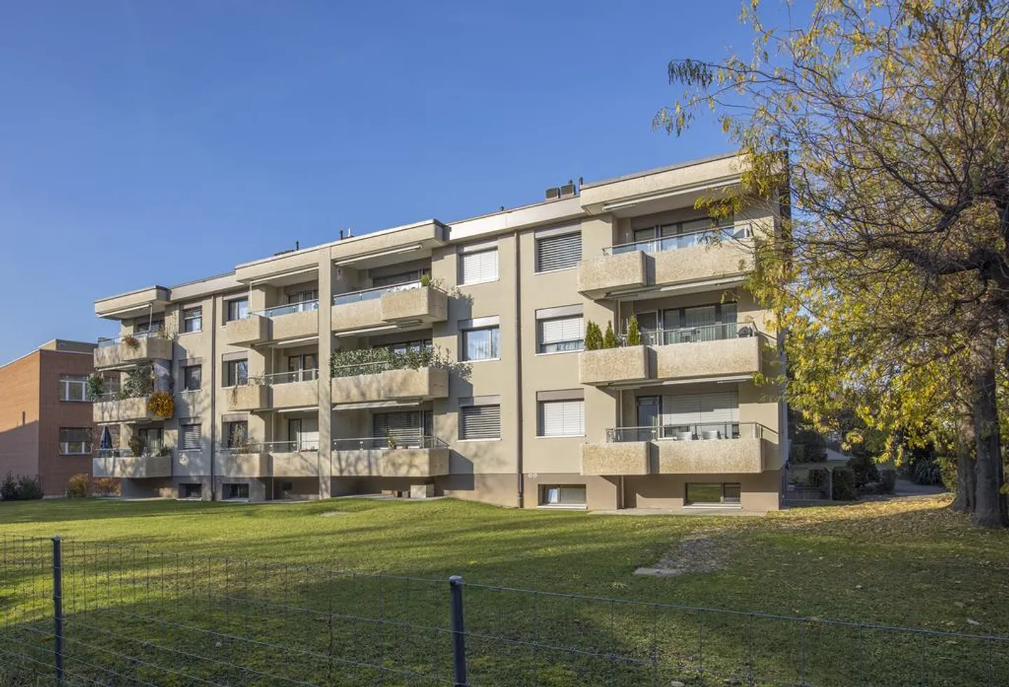 Helle Wohnung Nähe Dorfzentrum - Foto 1 von 8