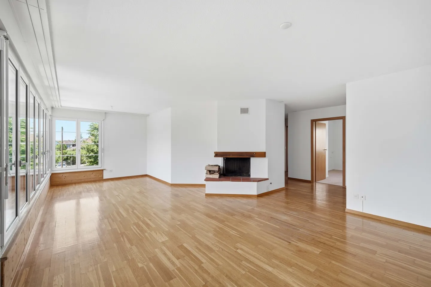 Charmante 3.5 Zimmer Wohnung - Foto 2 von 4