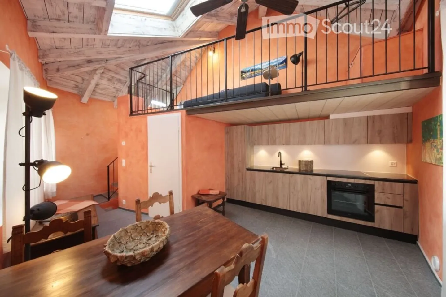 LOCARNO - Gemütliche 2.5-Zimmer-Wohnung zu vermieten - Foto 2 von 13