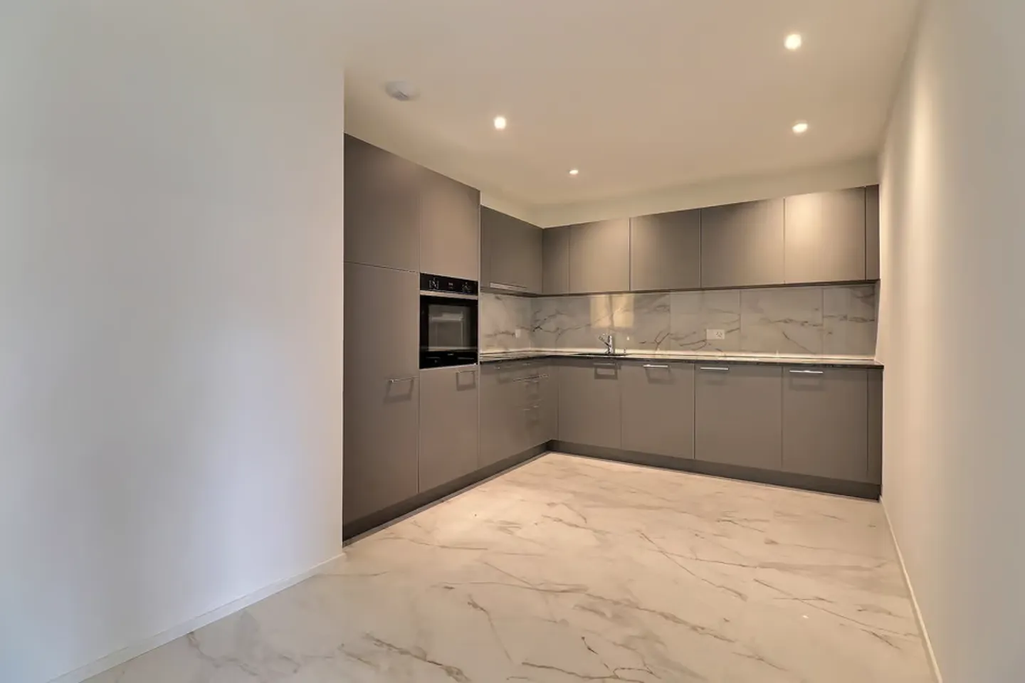 Appartement 4.5 pièces en rez-jardin à Moudon - Foto 1 di 13