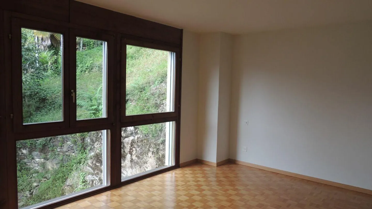 Maison individuelle de 5 pièces, jardin et agréable vue dégagée - Photo 10 sur 26